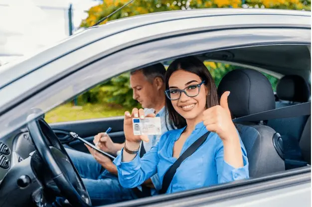 Hướng Dẫn Toàn Diện Về Bằng Lái Ô Tô B2: Từ A Đến Z Cho Người Mới Học