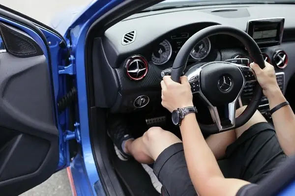 Cách Đánh Lái Xe Ô Tô Đúng Kỹ Thuật Và An Toàn