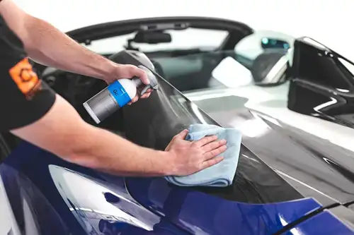Cách Tẩy Vết Bẩn Trên Xe Ô Tô: Hướng Dẫn Chi Tiết Từ A Đến Z