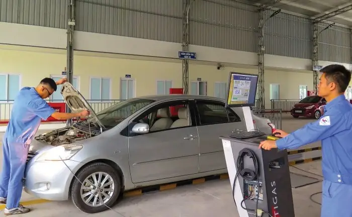Chi Phí Đăng Kiểm Xe Ô Tô 4 Chỗ: Bảng Giá Chi Tiết Và Hướng Dẫn