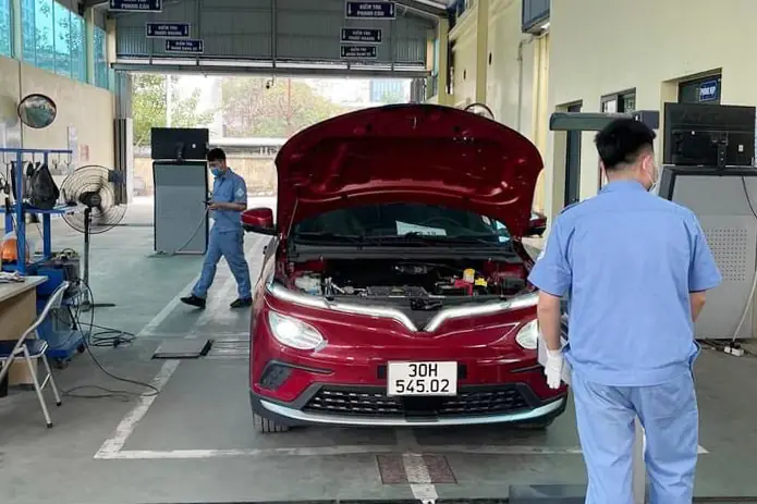 Đăng Kiểm Xe Ô Tô Điện: Quy Trình Và Điểm Khác Biệt