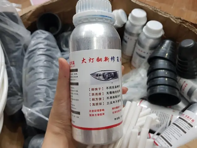 Hướng Dẫn Đánh Bóng Chóa Đèn Xe Ô Tô Tại Nhà Hướng Dẫn Đánh Bóng Chóa Đèn Xe Ô Tô Tại Nhà