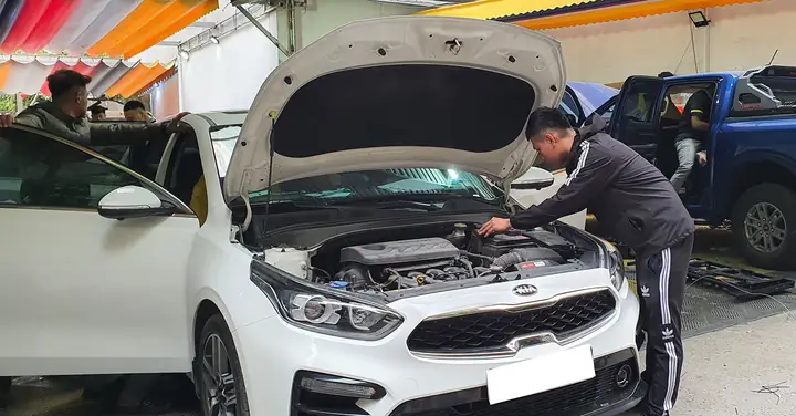 Cách Định Giá Xe Ô Tô Cũ Chính Xác Nhất 2025: Bí Quyết Từ Chuyên Gia