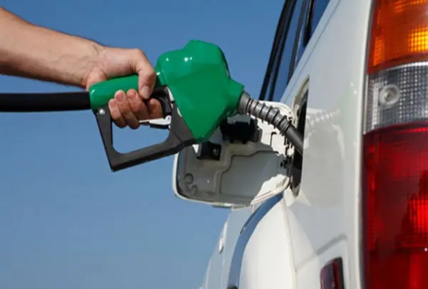 Định Mức Tiêu Hao Nhiên Liệu Xe Mercedes: Cách Tính & Mẹo Tiết Kiệm