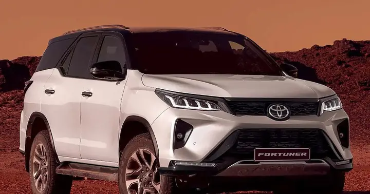 Giá Xe Toyota Fortuner 2024 Cập Nhật Tháng 03: So Sánh Chi Tiết Và Đánh Giá Thực Tế