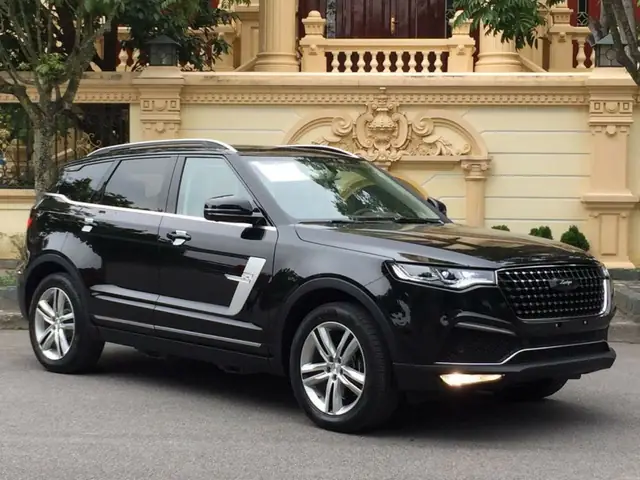 Giá Xe Ô Tô Zotye Z8