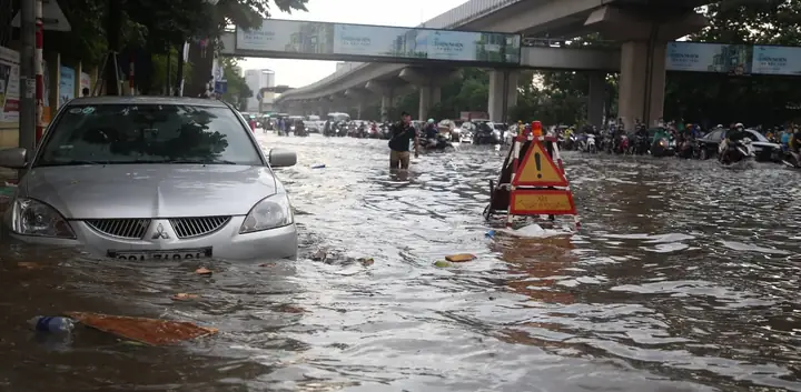 Ô Tô Xe Máy Bị Ngập Nước: Cách Phòng Ngừa Và Xử Lý Hiệu Quả Ô Tô Xe Máy Bị Ngập Nước: Cách Phòng Ngừa Và Xử Lý Hiệu Quả