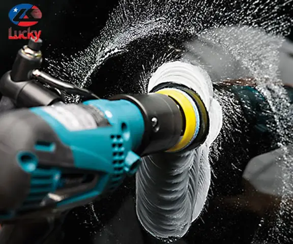 Quy Trình Đánh Bóng Kính Xe Ô Tô Chuyên Nghiệp Từ A Đến Z Quy Trình Đánh Bóng Kính Xe Ô Tô Chuyên Nghiệp Từ A Đến Z