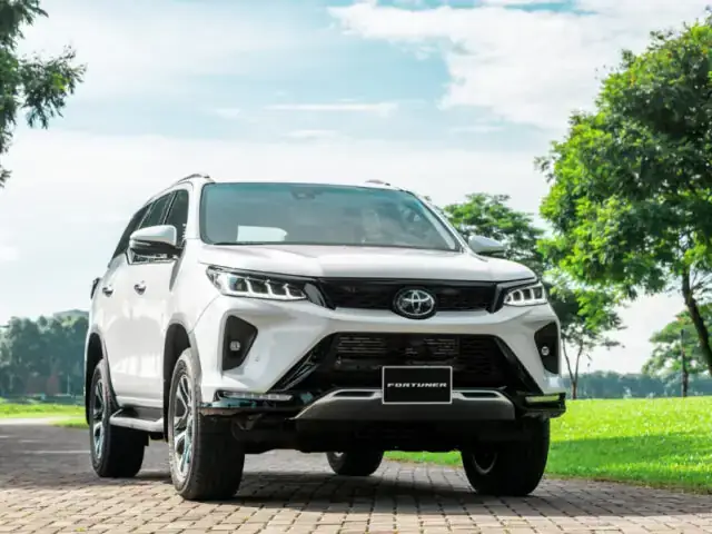 Thông Số Kỹ Thuật Xe Ô Tô Fortuner: Phân Tích Chi Tiết Từng Phiên Bản Thông Số Kỹ Thuật Xe Ô Tô Fortuner: Phân Tích Chi Tiết Từng Phiên Bản