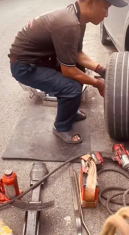 Vá Xe Ô Tô Quận 1 Vá Xe Ô Tô Quận 1