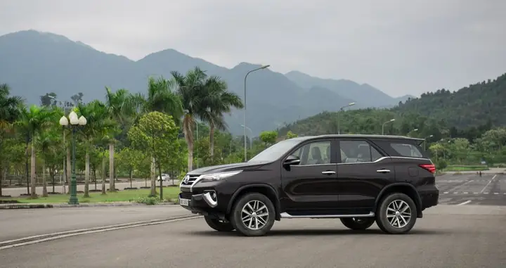 Top 4 Xe Ô Tô 4 Chỗ Máy Dầu Tiết Kiệm Nhiên Liệu Nhất 2026