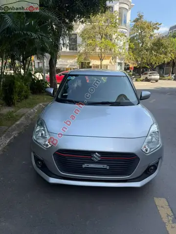 Hướng Dẫn Mua Xe Ô Tô Cũ Tại Hòa Bình: 7 Bước Vàng Không Thể Bỏ Qua Hướng Dẫn Mua Xe Ô Tô Cũ Tại Hòa Bình: 7 Bước Vàng Không Thể Bỏ Qua