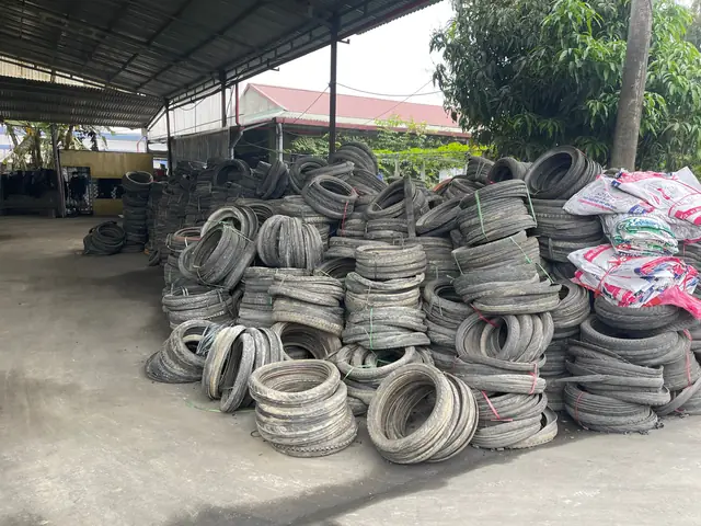 Tái Chế Lốp Ô Tô Thành Dầu Fo-r: Quy Trình Và Ứng Dụng Thực Tế Tái Chế Lốp Ô Tô Thành Dầu Fo-r: Quy Trình Và Ứng Dụng Thực Tế
