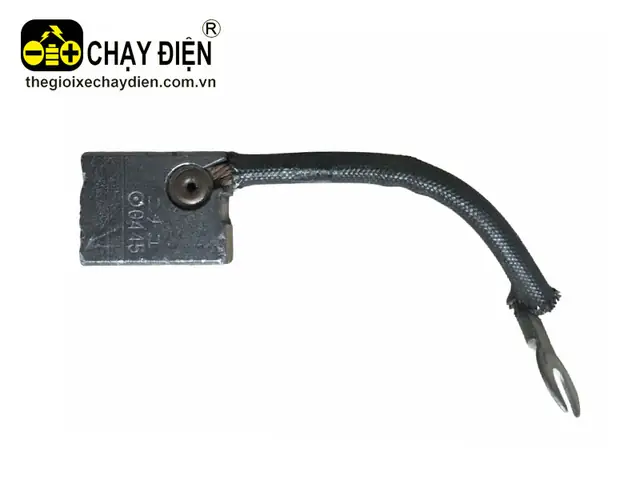 Chổi Than Xe Ô Tô Điện: Tầm Quan Trọng Và Hướng Dẫn Bảo Trì Chi Tiết Chổi Than Xe Ô Tô Điện: Tầm Quan Trọng Và Hướng Dẫn Bảo Trì Chi Tiết