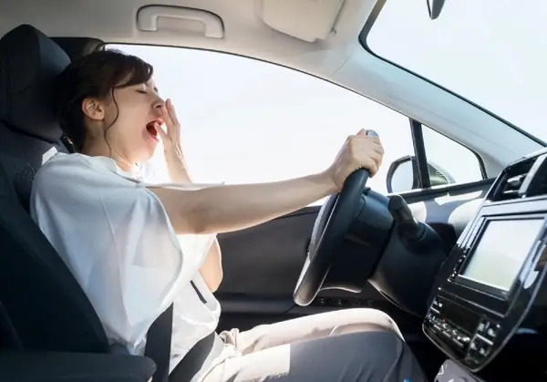 Cách Chống Buồn Ngủ Khi Lái Xe Ô Tô Hiệu Quả Cách Chống Buồn Ngủ Khi Lái Xe Ô Tô Hiệu Quả