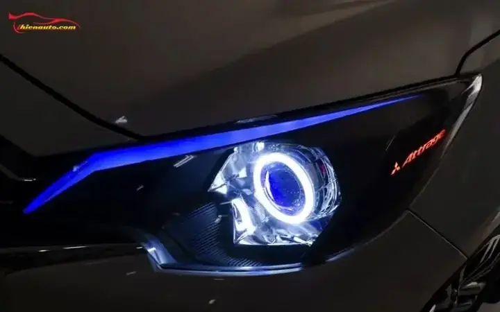Có Nên Độ Đèn Bi Xenon Cho Xe Ô Tô? Phân Tích Chi Tiết Từ Chuyên Gia Có Nên Độ Đèn Bi Xenon Cho Xe Ô Tô? Phân Tích Chi Tiết Từ Chuyên Gia
