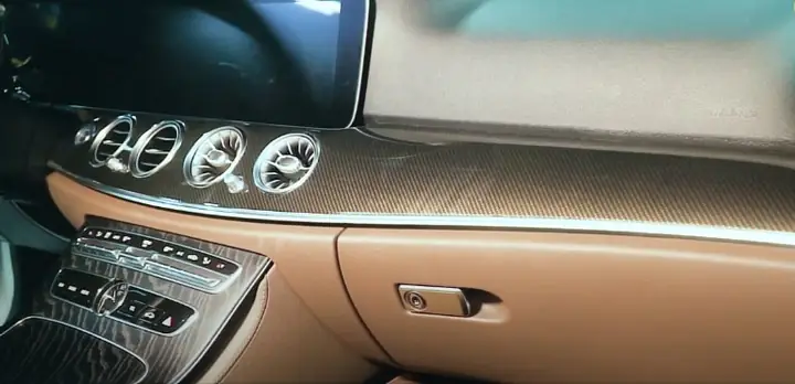 Dán Decal Carbon Ô Tô: Lợi Ích, Vị Trí Và Kinh Nghiệm Thực Tế Dán Decal Carbon Ô Tô: Lợi Ích, Vị Trí Và Kinh Nghiệm Thực Tế
