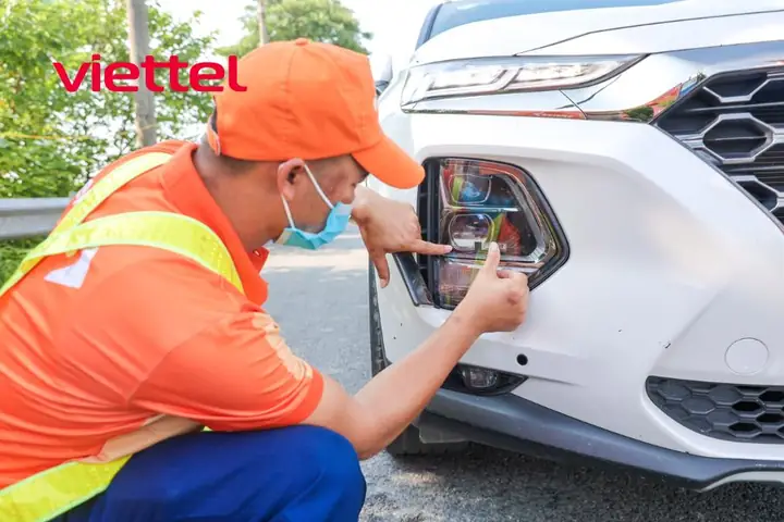 Hướng Dẫn Dán Epass Trên Đèn Xe Ô Tô Đúng Quy Trình Chuyên Sâu