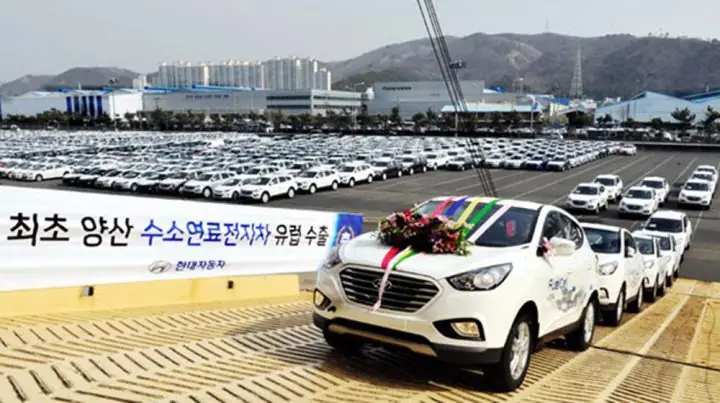Dịch Vụ Nhập Khẩu Xe Ô Tô Từ Hàn Quốc: Quy Trình, Chi Phí Và Lưu Ý Quan Trọng Dịch Vụ Nhập Khẩu Xe Ô Tô Từ Hàn Quốc: Quy Trình, Chi Phí Và Lưu Ý Quan Trọng