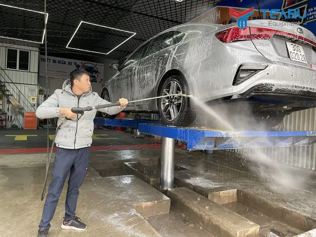 Dụng Cụ Nâng Xe Ô Tô Dụng Cụ Nâng Xe Ô Tô