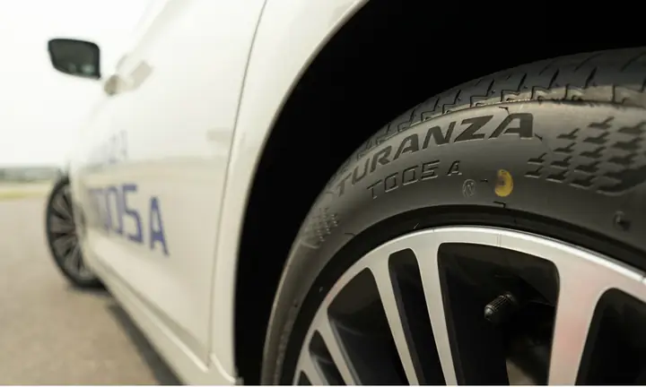 Đánh Giá Lốp Bridgestone Turanza T005a 205/55r16: Giá Và Hiệu Năng Thực Tế