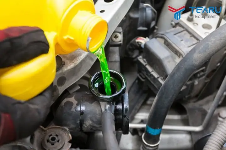Nước Làm Mát Ô Tô: Phân Tích Chuyên Sâu Về Chức Năng, Loại Và Bảng Giá Cập Nhật Nước Làm Mát Ô Tô: Phân Tích Chuyên Sâu Về Chức Năng, Loại Và Bảng Giá Cập Nhật