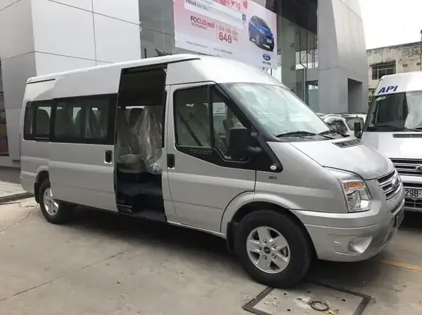 Giá Xe Ford Transit 16 Chỗ Đời 2007: Phân Tích Chi Tiết & Bảng Giá Cập Nhật Giá Xe Ford Transit 16 Chỗ Đời 2007: Phân Tích Chi Tiết & Bảng Giá Cập Nhật