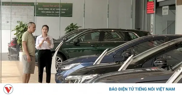 Giá Xe Ô Tô Tháng 7: Top 10 Mẫu Xe Giảm Giá Hấp Dẫn Nhất Giá Xe Ô Tô Tháng 7: Top 10 Mẫu Xe Giảm Giá Hấp Dẫn Nhất