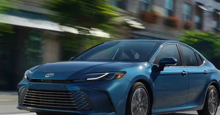 Đánh Giá Toyota Camry 2026: Giá Lăn Bánh, Thông Số Kỹ Thuật Và Phân Tích Thực Tế Đánh Giá Toyota Camry 2026: Giá Lăn Bánh, Thông Số Kỹ Thuật Và Phân Tích Thực Tế