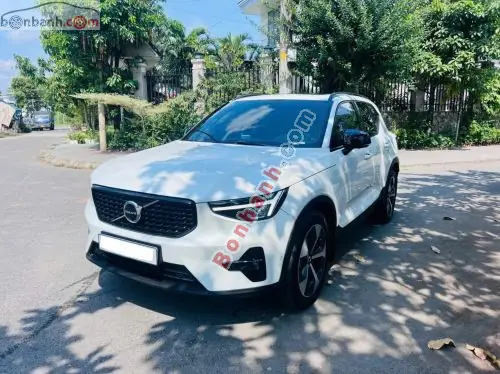 Giá Xe Ô Tô Volvo Xc40: Đánh Giá Toàn Diện Và Báo Giá Cập Nhật Giá Xe Ô Tô Volvo Xc40: Đánh Giá Toàn Diện Và Báo Giá Cập Nhật