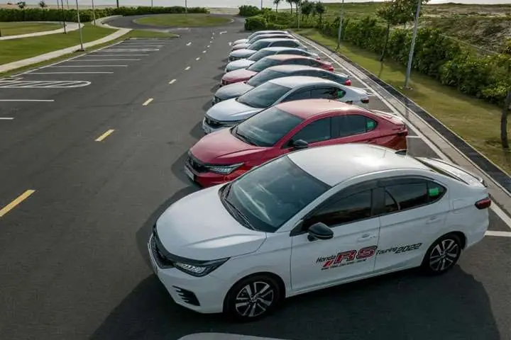 Ô Tô Honda Rs 2026: Đánh Giá Chi Tiết City, Civic & Hr-v Rs - Nên Mua Dòng Nào? Ô Tô Honda Rs 2026: Đánh Giá Chi Tiết City, Civic & Hr-v Rs - Nên Mua Dòng Nào?