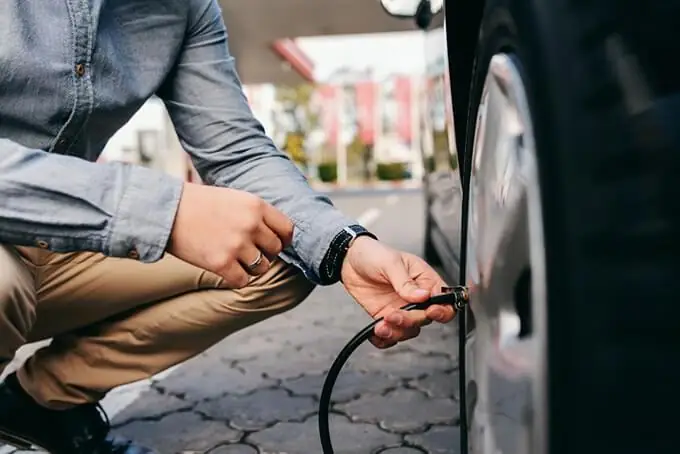 Hướng Dẫn Chi Tiết Cách Kiểm Tra Lốp Xe Ô Tô Tại Nhà Hướng Dẫn Chi Tiết Cách Kiểm Tra Lốp Xe Ô Tô Tại Nhà