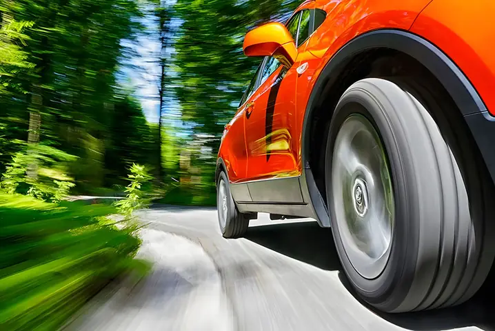 Top 10 Lốp Ô Tô Êm Ái Giảm Độ Ồn Nhất 2026: Đánh Giá Chuyên Sâu