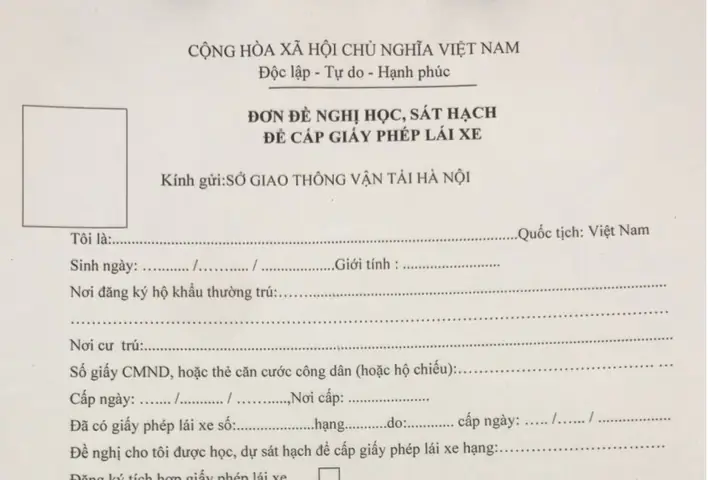 Mẫu Đơn Học Lái Xe Ô Tô Hạng B2: Hướng Dẫn Điền Đơn Chi Tiết Và Đầy Đủ Mẫu Đơn Học Lái Xe Ô Tô Hạng B2: Hướng Dẫn Điền Đơn Chi Tiết Và Đầy Đủ