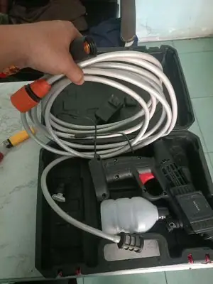 Máy Rửa Xe Ô Tô Cũ: Hướng Dẫn Mua Bán & Đánh Giá Chi Tiết