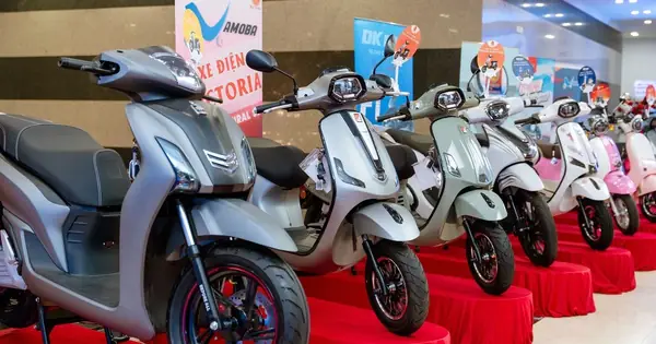 Xu Hướng Chuyển Đổi Xe Điện Tại Việt Nam: Tương Lai Của Ô Tô Trong Nước Xu Hướng Chuyển Đổi Xe Điện Tại Việt Nam: Tương Lai Của Ô Tô Trong Nước