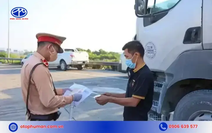 Quy Định Dán Tem Xe Ô Tô Kinh Doanh Vận Tải Hàng Hóa 2026: Hướng Dẫn Chi Tiết Và Mức Phạt Quy Định Dán Tem Xe Ô Tô Kinh Doanh Vận Tải Hàng Hóa 2026: Hướng Dẫn Chi Tiết Và Mức Phạt