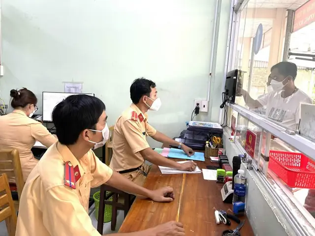 Quy Định Đăng Ký Xe Ô Tô 2026: Hướng Dẫn Chi Tiết