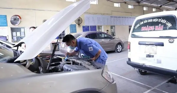 Kiểm Định Khí Thải Ô Tô 2026: Quy Định Mới Và Lộ Trình Áp Dụng Chi Tiết