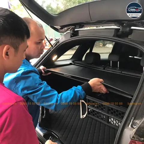 Tấm Chắn Cốp Xe Ô Tô: Giải Pháp Hoàn Hảo Cho Khoang Hành Lý Gọn Gàng Và Bảo Mật Tấm Chắn Cốp Xe Ô Tô: Giải Pháp Hoàn Hảo Cho Khoang Hành Lý Gọn Gàng Và Bảo Mật