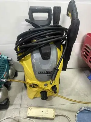 Thanh Lý Máy Rửa Xe Ô Tô: Cách Mua Máy Cũ Giá Tốt & Đánh Giá Thị Trường Thanh Lý Máy Rửa Xe Ô Tô: Cách Mua Máy Cũ Giá Tốt & Đánh Giá Thị Trường