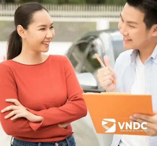 Thi Chứng Chỉ Lái Xe Ô Tô: Quy Trình Toàn Diện & Lưu Ý Quan Trọng Thi Chứng Chỉ Lái Xe Ô Tô: Quy Trình Toàn Diện & Lưu Ý Quan Trọng