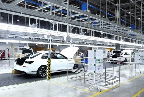 Thị Trường Xe Ô Tô Cũ 2025: Bí Quyết Mua Bán An Toàn Và Hiệu Quả