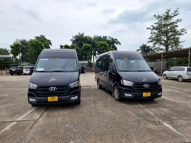 Thuê Xe Ô Tô 16 Chỗ Tại Hà Nội: Bảng Giá Và Kinh Nghiệm Chọn Dịch Vụ Uy Tín Thuê Xe Ô Tô 16 Chỗ Tại Hà Nội: Bảng Giá Và Kinh Nghiệm Chọn Dịch Vụ Uy Tín