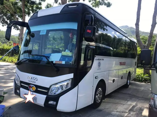 Thuê Xe Ô Tô Du Lịch 29 Chỗ: Bảng Giá & Mẹo Chọn Xe Uy Tín Thuê Xe Ô Tô Du Lịch 29 Chỗ: Bảng Giá & Mẹo Chọn Xe Uy Tín