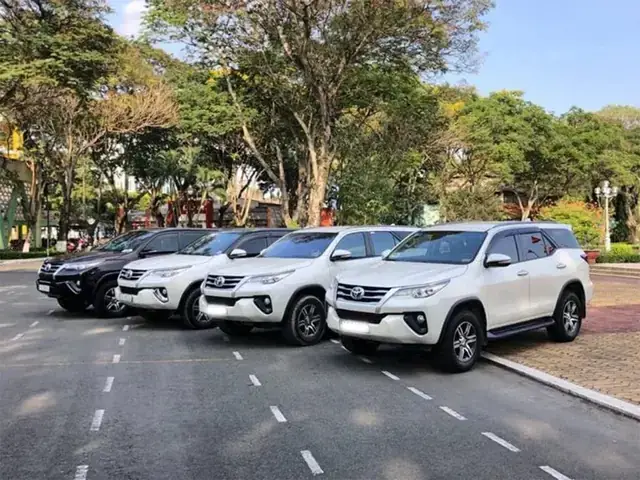 Thuê Xe Ô Tô Tại Nam Định: Bảng Giá Chi Tiết & Kinh Nghiệm Chọn Dịch Vụ Uy Tín
