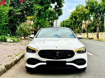 Mua Xe Ô Tô 5 Chỗ Cũ: Hướng Dẫn Chi Tiết Cho Gia Đình Thông Thái Mua Xe Ô Tô 5 Chỗ Cũ: Hướng Dẫn Chi Tiết Cho Gia Đình Thông Thái