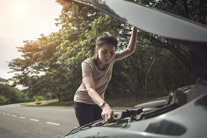 Xe Ô Tô Chết Máy Khi Giảm Ga