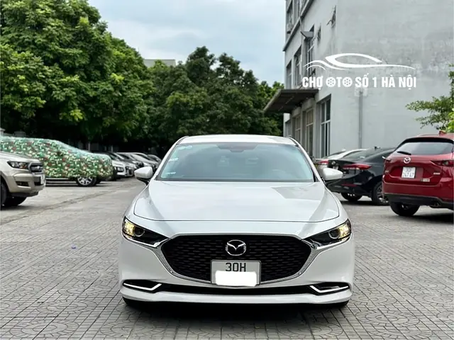 Đánh Giá Chi Tiết Mazda 3 Luxury 2026 Cũ: Đáng Mua Với Giá 570 Triệu? Đánh Giá Chi Tiết Mazda 3 Luxury 2026 Cũ: Đáng Mua Với Giá 570 Triệu?
