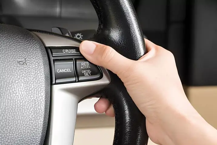 Xe Ô Tô Dùng Xăng Gì? Cách Chọn Loại Xăng Phù Hợp Nhất Xe Ô Tô Dùng Xăng Gì? Cách Chọn Loại Xăng Phù Hợp Nhất